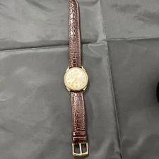 Accutron Bulova Roman Numerals 10k Gold Filled Bezel Working M8