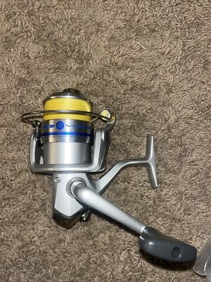 Daiwa D-Wave 4000-B Spinning Fishing Reel | eBay