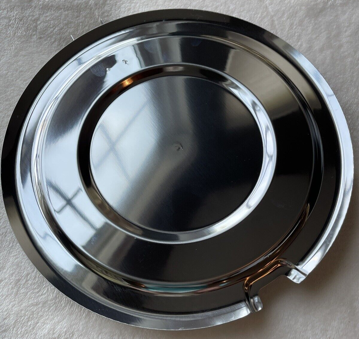 Avantco S30 11 Qt. Black Deluxe Soup Kettle Warmer - 120V, 400W Magnetic Labels