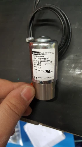 Parker Fluid Control 20CC02PV4B2G 1/8"NPT 2W N/C 240V 100# Nbx6
