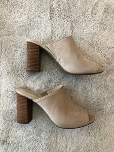 tan open toe mules
