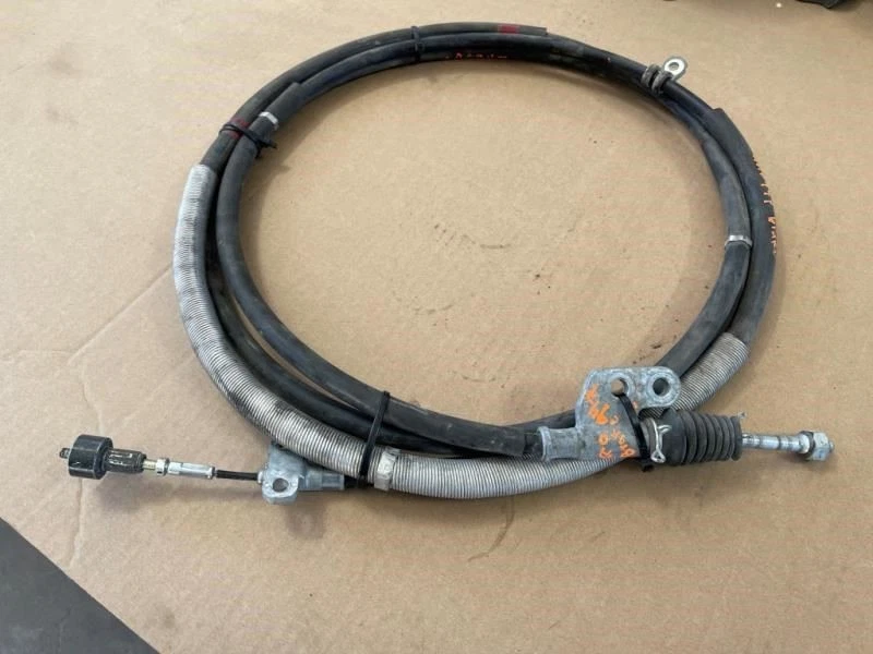 Isuzu NQR 2014 5,2 L diésel usado freno de estacionamiento de emergencia cable palanca de cambios Foto 2 de 4