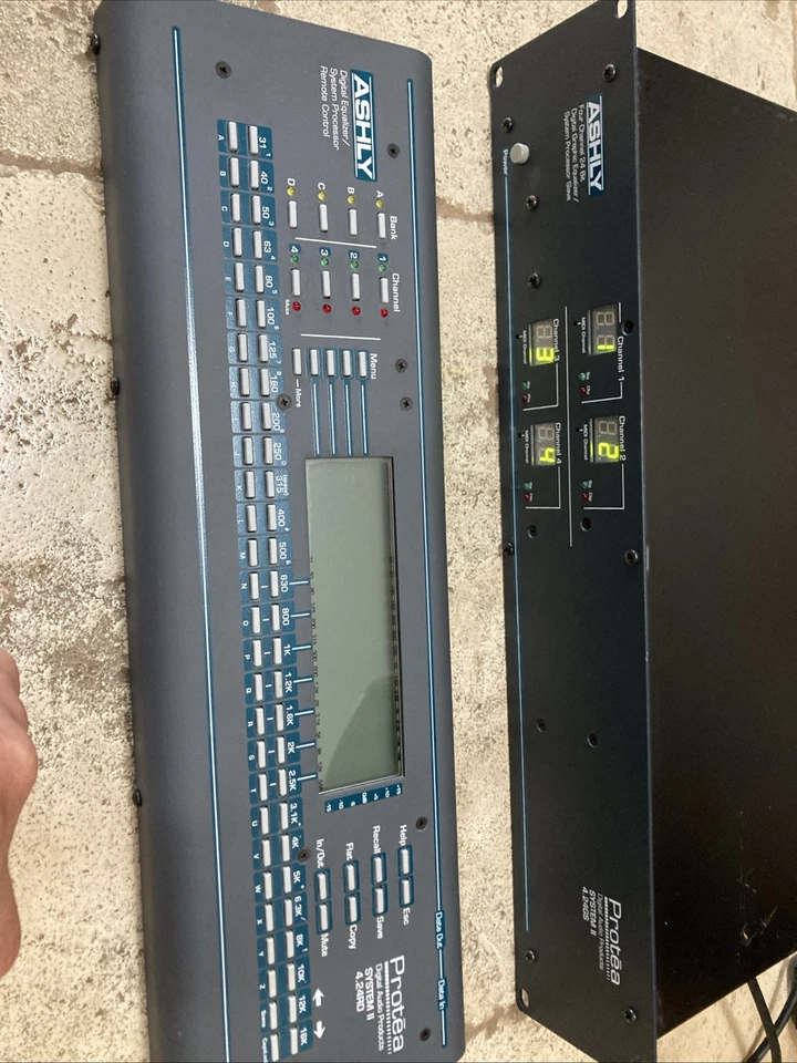ASHLY PROTEA SYSTEM II 4.24 GS Graphic Equalizer w/ Remote Control 4.24RD - Image 4 of 4