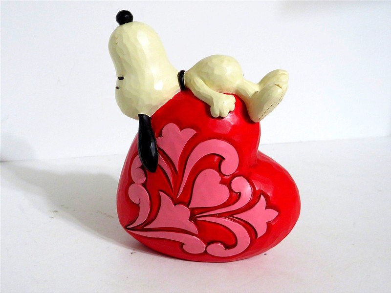 SNOOPY PEANUTS CHARLIE BROWN JIM SHORE ENESCO LOVELY DREAMS FIGURE FIGURINE 2023