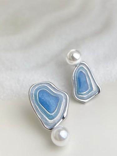 Silver Tone Blue Earrings, White fresh water Pearl Drop