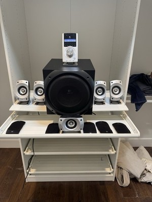 Logitech Z-5500 5.1 505W Wired Speaker System Dolby DTS Remote