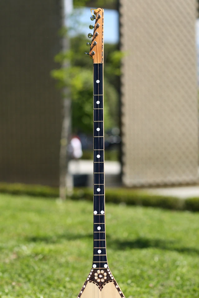 Sharki (Cifteli) 5 tela. Kosova professionelles Saitenmusikinstrument G-A 129 cm - Bild 3 von 4