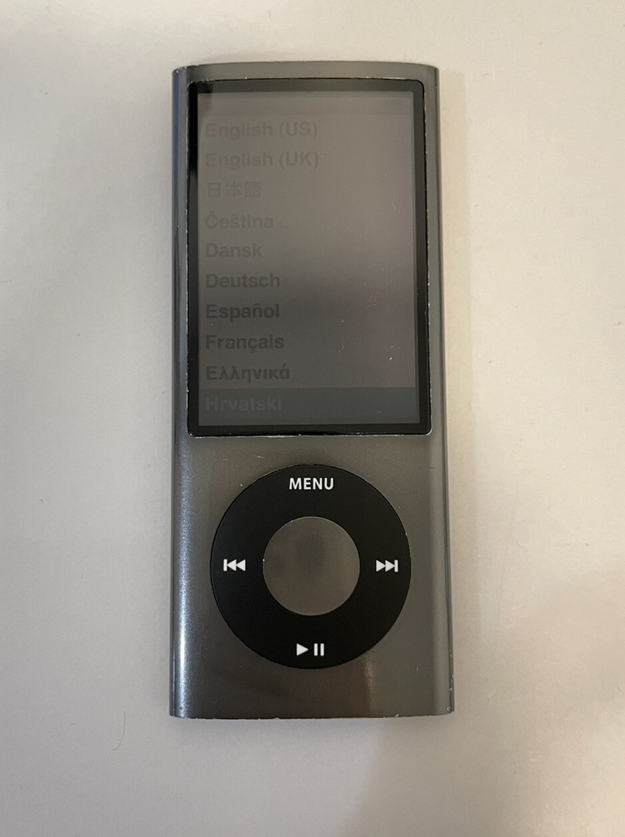 Apple iPod nano 5th Generation Black (16 GB) Works Great