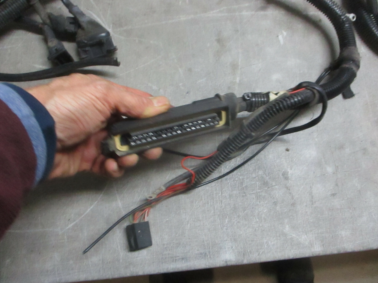 ANTI LOCK BRAKE SYSTEM  Wire Harness Maserati Chrysler TC 89 90 91