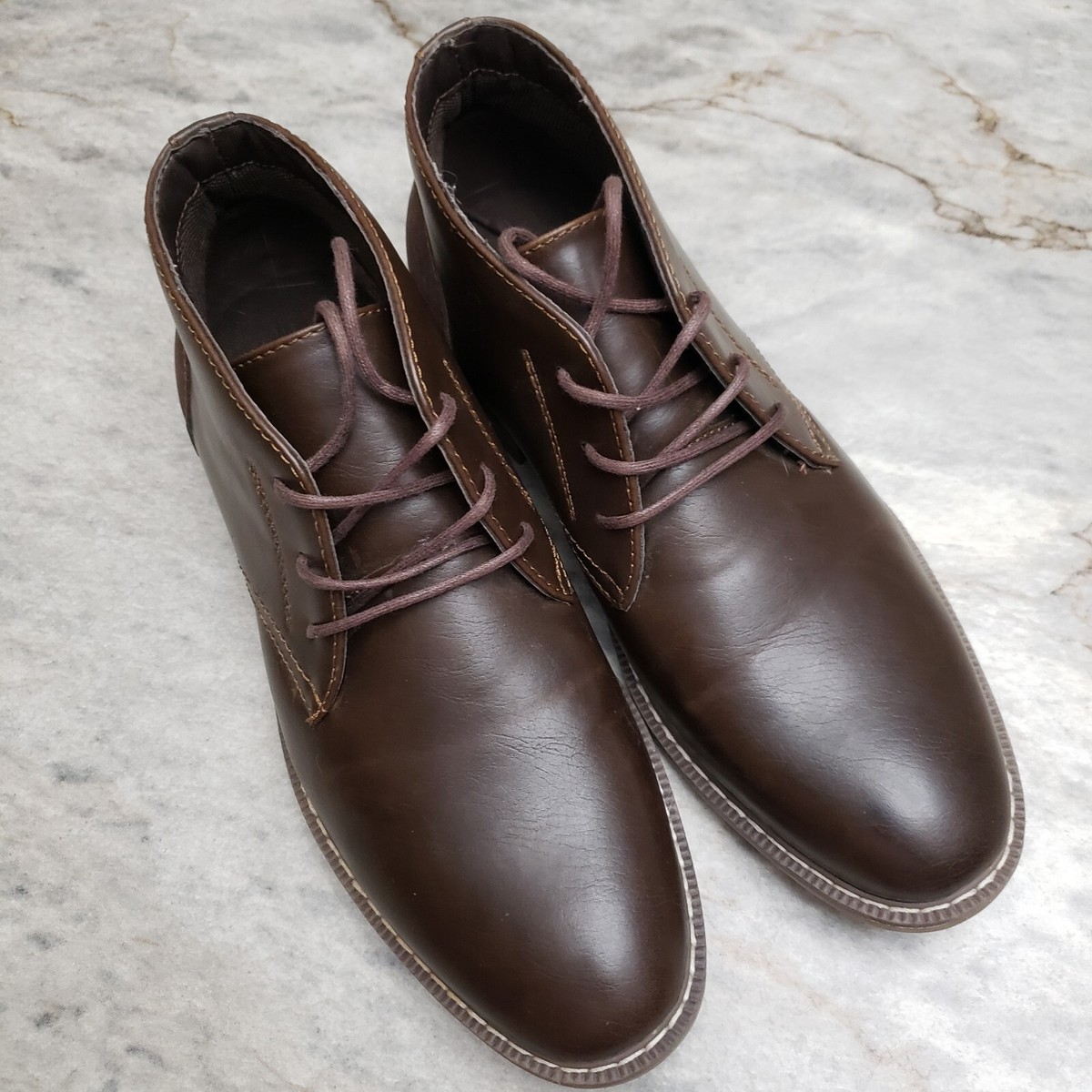 Arizona Men’s Gleason Chukka Boots 8 M Cognac Arizona Mens Gleeson Chukka Boots Flat Heel Size 13 Brown  main image 3