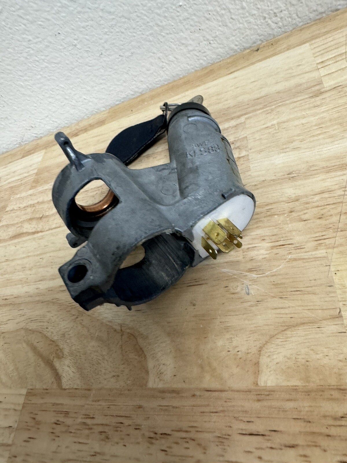 VW MK1 MK2 Jetta Golf Cabriolet Rabbit GTI Ignition Switch Housing