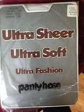 Exciting Vintage white medium ultra sheer ultra soft pantyhose