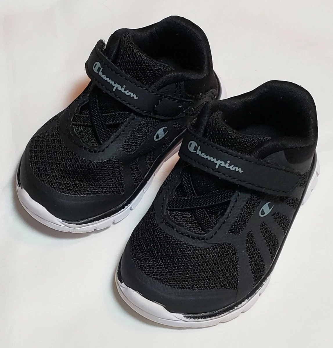 CHAMPION SNEAKERS Toddler Size 3W Black WHITE Gusto Kids Running