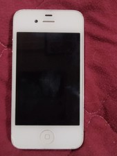 Apple iPhone 4 16GB White GSM iOS 3.5in 8MP A1332 Bluetooth Wi-Fi GPS for parts