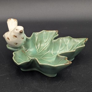 Creative Co-Op White Bird on Green Maple Leaf Trinket Dish Figurine Decor 