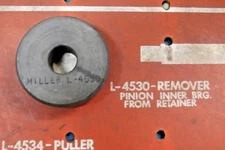 L4530 78 Omni Horizon Remover Pinnion Inner Bearing From Retainer Tool, Miller ~