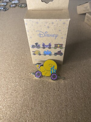 Disney Trading Pins Villains Train Car Blind Box -  Ursula