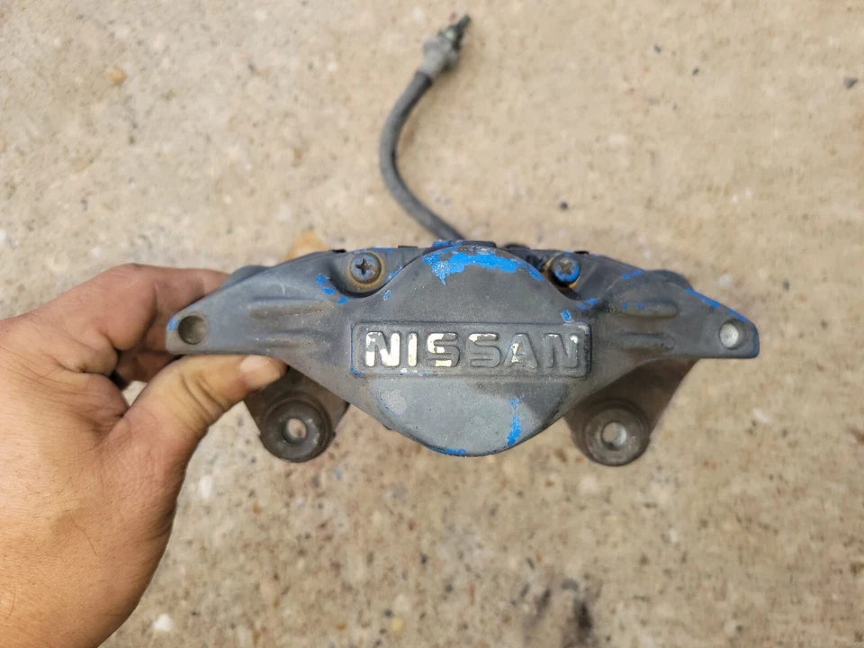 Juego de pinzas de freno traseras izquierda derecha Nissan 300ZX Z32 1990 A 1996 OEM 26mm Foto 4 de 4