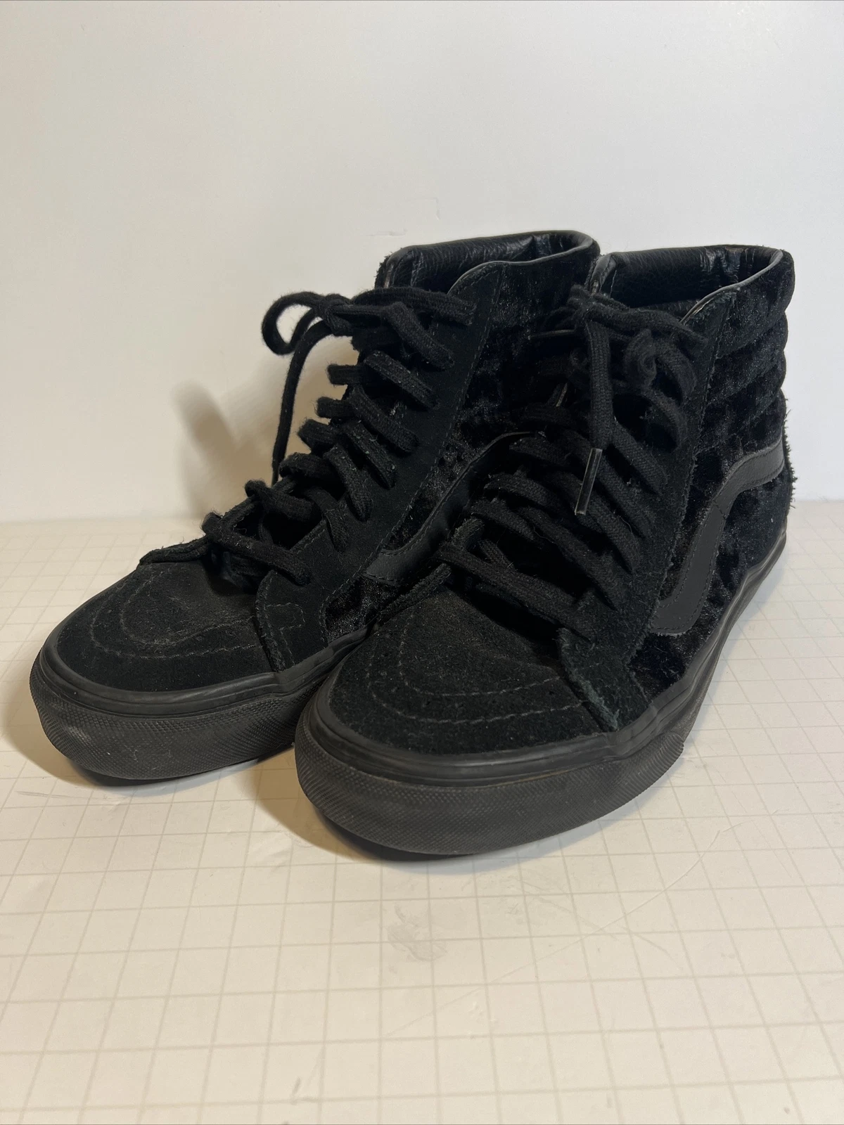 Vans High top 6 5 look pelle scamosciata nera