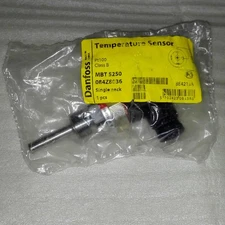 One New Temperature Sensor For Danfoss MBT5250 084Z8036 Free Shipping