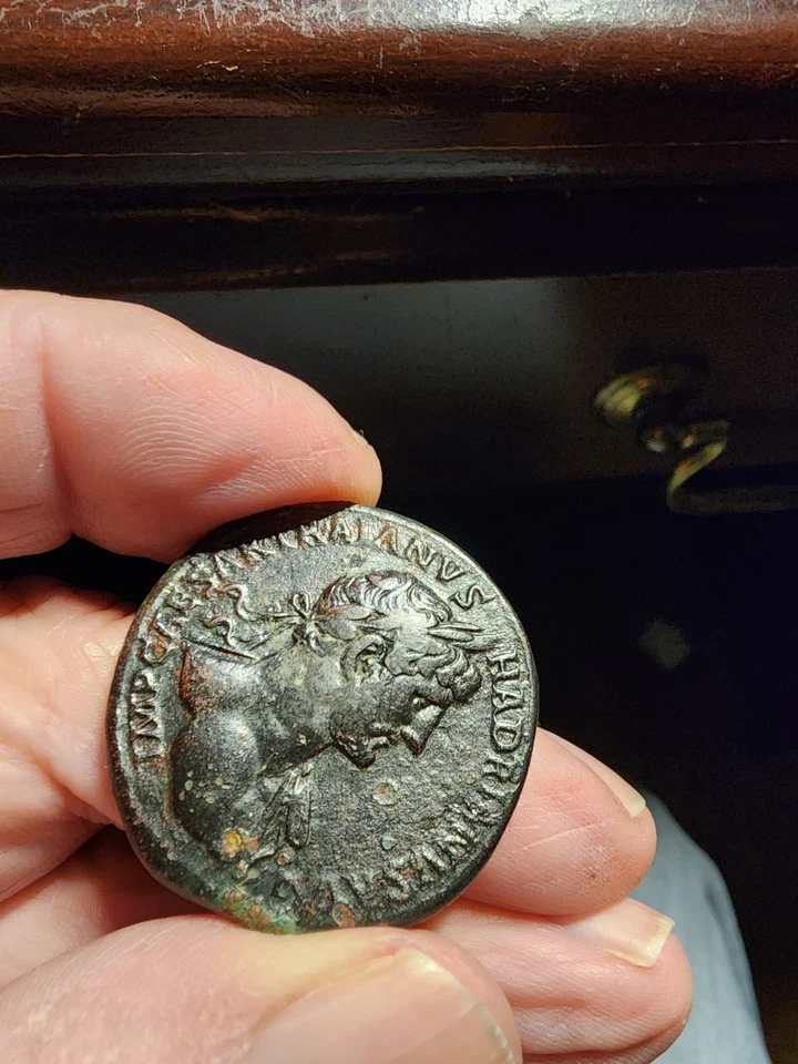 Hadrian  sestertius   rare rev type - Image 2 of 4
