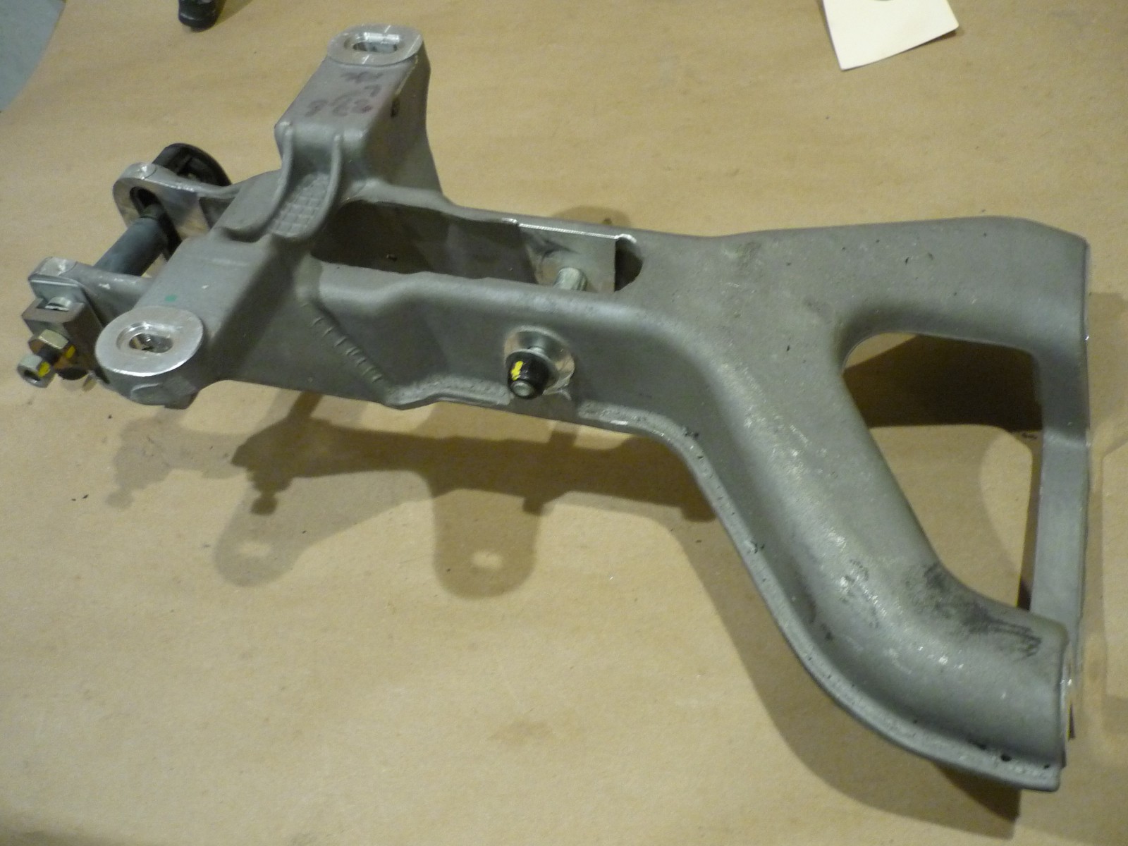 Ferrari 430 - Steering Column Support - P/N 197702