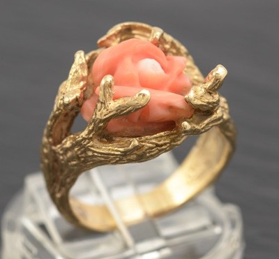Vintage schwerer 14kt Gold Ring geschnitzte Koralle Rose & dekorative Wedel Größe O 1/2