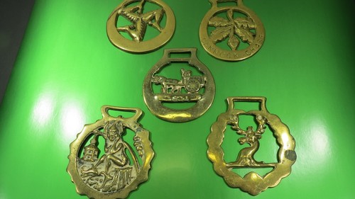 Horse Brass 5 Medallion Antique Show Parade Harness ENGLAND 5 1 PRICE FREE SHIP
