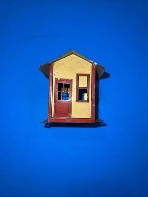 AC Gilbert ERECTOR Shack Hut Metal Construction toy vintage