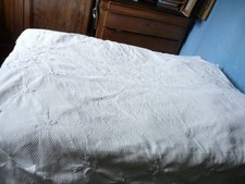 Linge Ancien boutis piqué marseillais Monogramme SD Et brodé