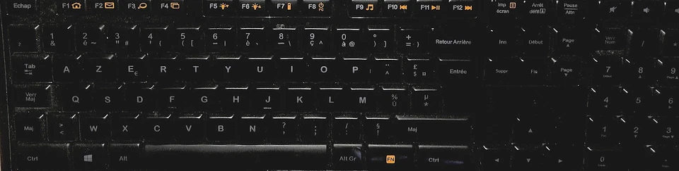 Logitech K800 Wireless Illuminated AZERTY - TOUCHE  REPLACEMENT KEYS PART 2