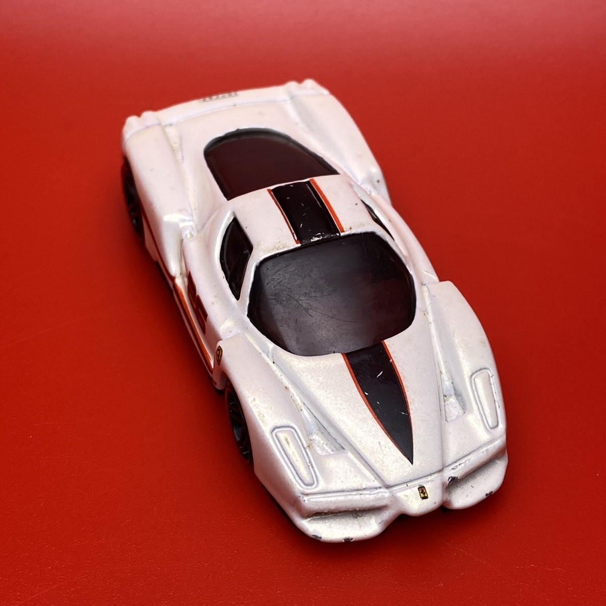 ★入手困難 Ferrari Racer Enzo Ferrari Hot Wheels White Enzo Ferrari 2009 Ferrari 5 Pack exclusive