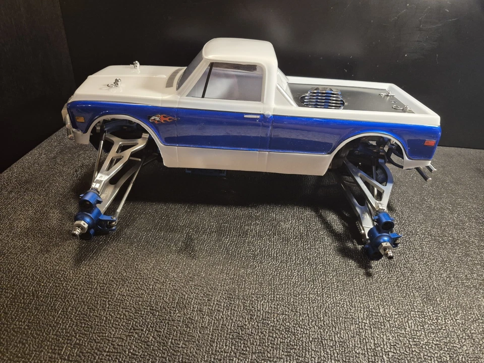 TRAXXAS REVO RD LOGICS SHOW TRUCK ALL ALUMINUM NITRO 3.3 SHELF QUEEN 1/8 1/10 - Image 2 of 4