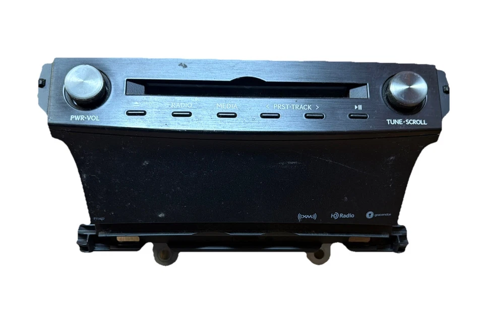 Lexus IS200T IS300 IS350 2017-2019 Gracenote HD radio XM radio unit 86140-53470 - Image 3 of 4