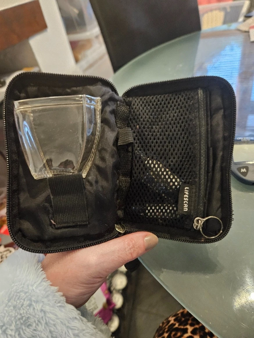 3 × One Touch Ultra y estuche - Sistema de monitoreo de glucosa en sangre