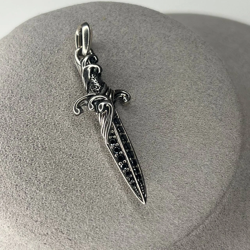 Auténtico David Yurman Daga Amuleto Hombre Colgante Diamantes Negros y Plata Foto 4 de 4