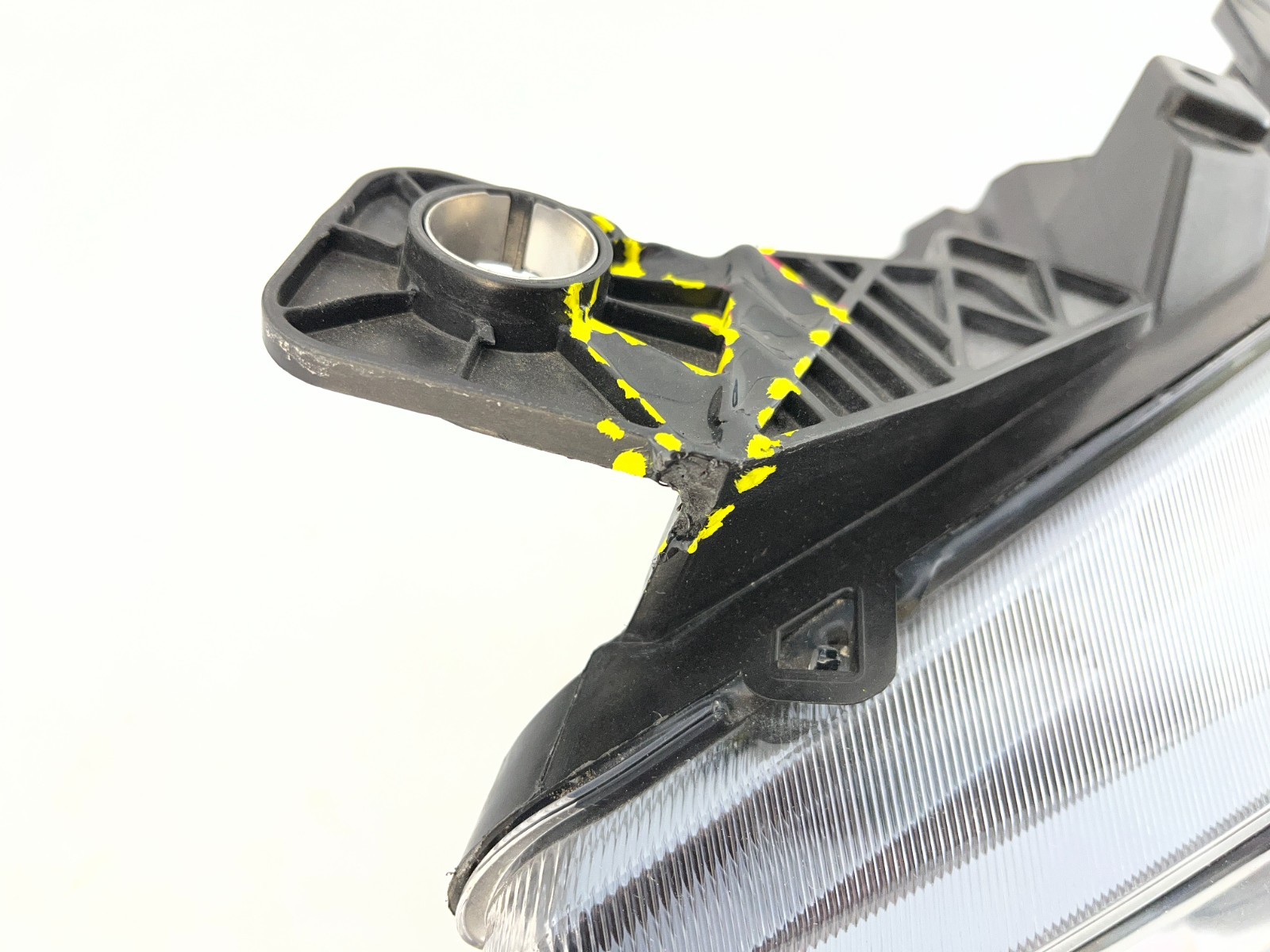 Maserati Ghibli 2018-2024 Left Headlight