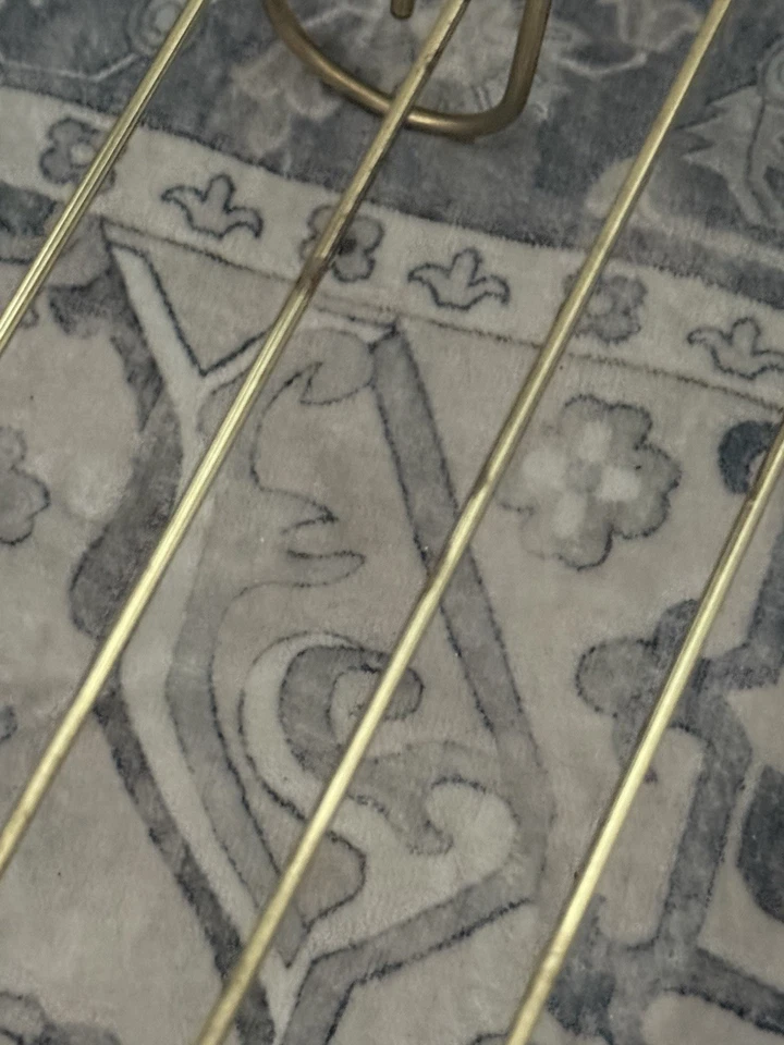 26-дюймовая винтажная золотистая проволочная подставка для растений середины века акцентный стол 2 уровня изогнутая сталь MCM - Изображение 4 из 4