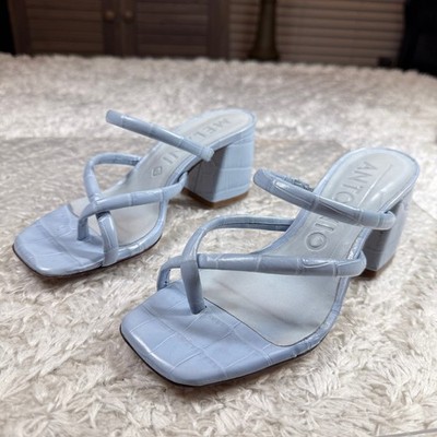 Antonio Melani Heels Women's 5M Light Blue Croc Block Heel Thong Sandals Party