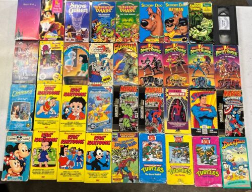 LOT OF 36 VINTAGE VHS TAPES COMICS POWER RANGER TMNT SPIDERMAN SWAMP THING ETC