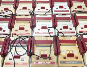 Untested As is  For Parts or repair NES Console Famicom NINTENDO FC [AU]Oa8