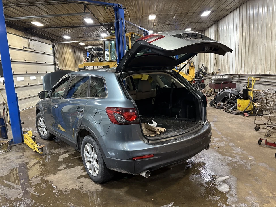 Manija de puerta exterior delantera derecha usada se adapta a: Mazda CX-9 2013 puerta trasera R. pintada Foto 4 de 4