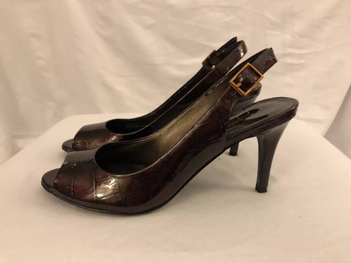 Jessica simpson closed toe best sale heels