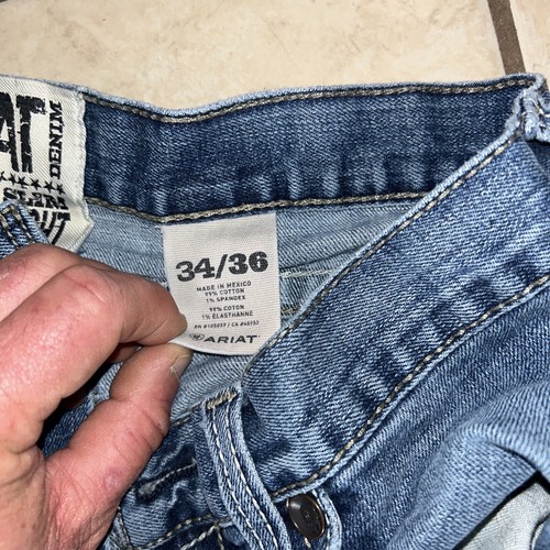 Ariat M5 Slim Straight Medium Wash Blue Denim Lennox Jeans Mens 34/36 Holes - Picture 3 of 7