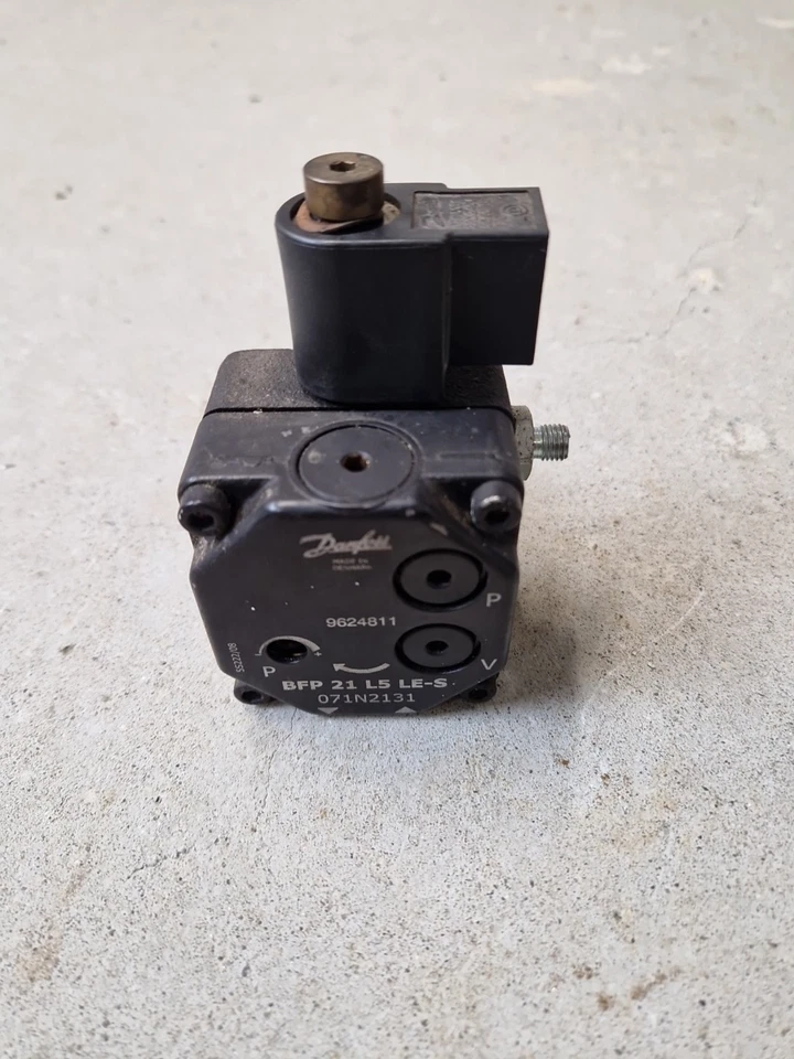 Pompe Fioul BFP 21 L5 LES Danfoss 071N3131 Chaudière  - Photo 4/4
