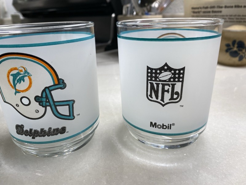 Miami Dolphins Glass Tumblers (2)