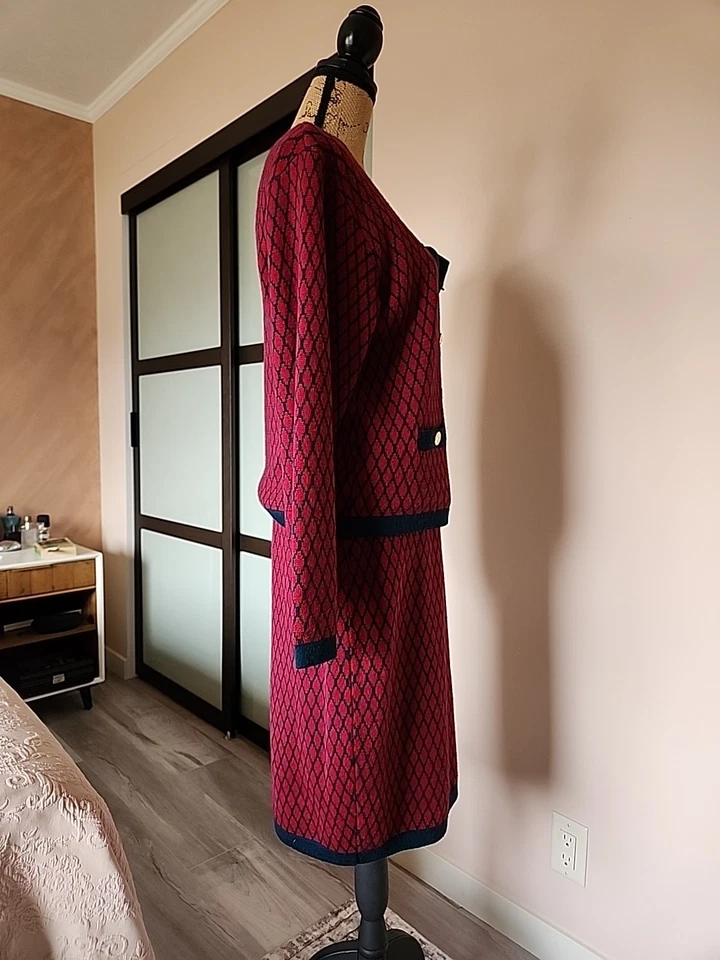 Conjunto de cardigã e saia vintage Evan suéter de malha silicone lã M verde/marrom  - Imagem 2 de 4