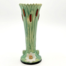 Vintage Weller Ardsley Cattail Lillypad Green Pottery Vase 7.5