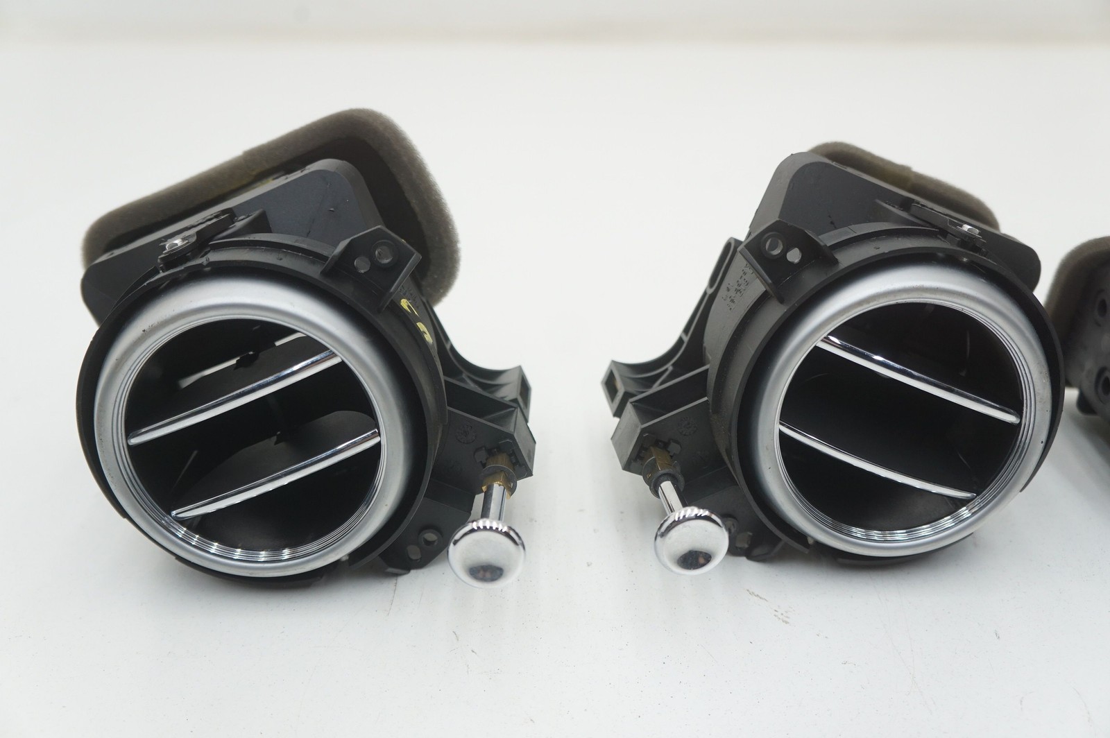 Set Left Right Center Dash Air Vent 3W0819709 Bentley Continental Flying Spur 15
