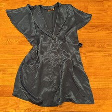 Silky Frederick's of Hollywood Blue Top/sleepwear Size Small With Belt Vintage